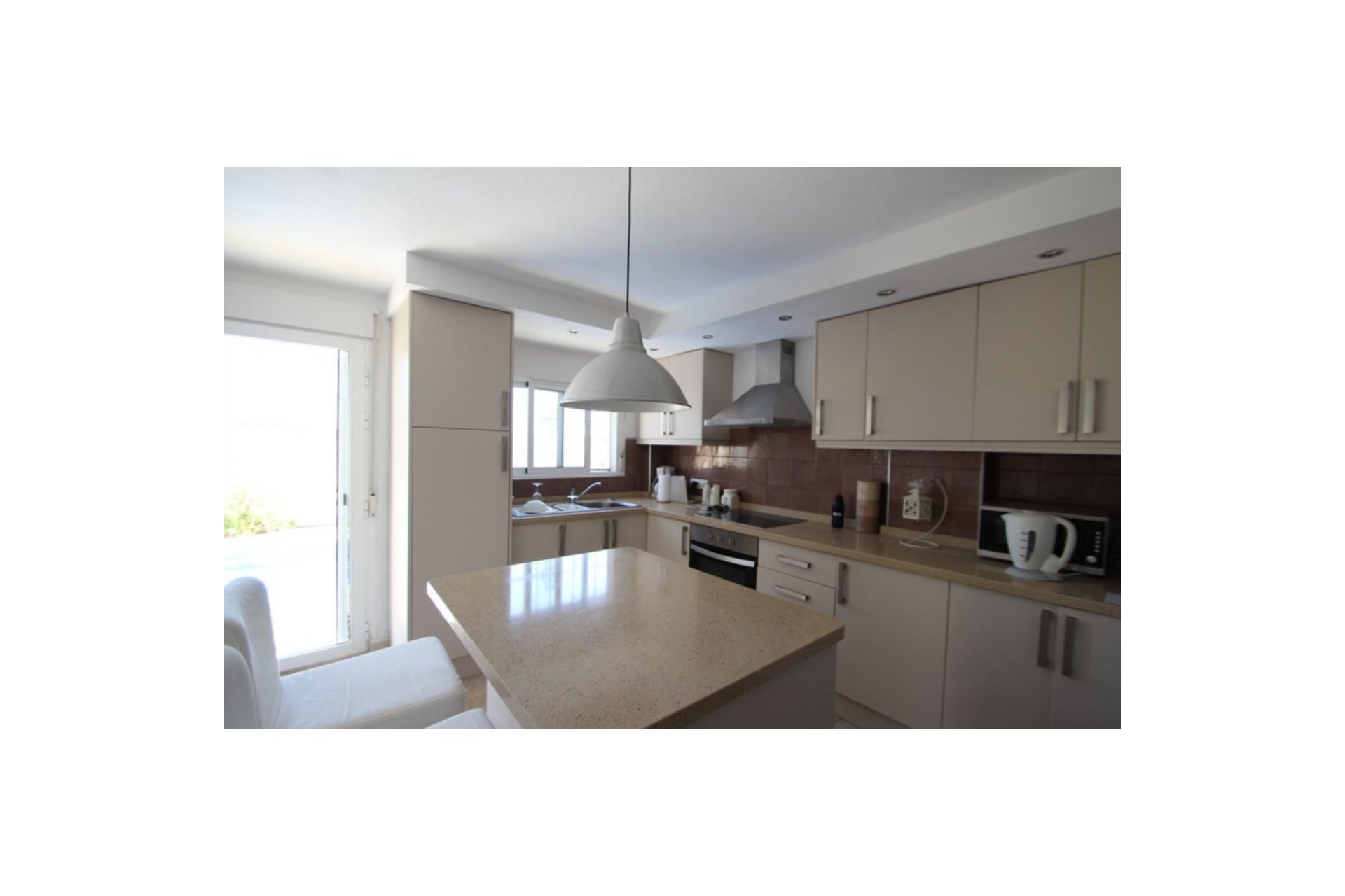 Herverkoop - Villa -
Villamartin - Costa Blanca