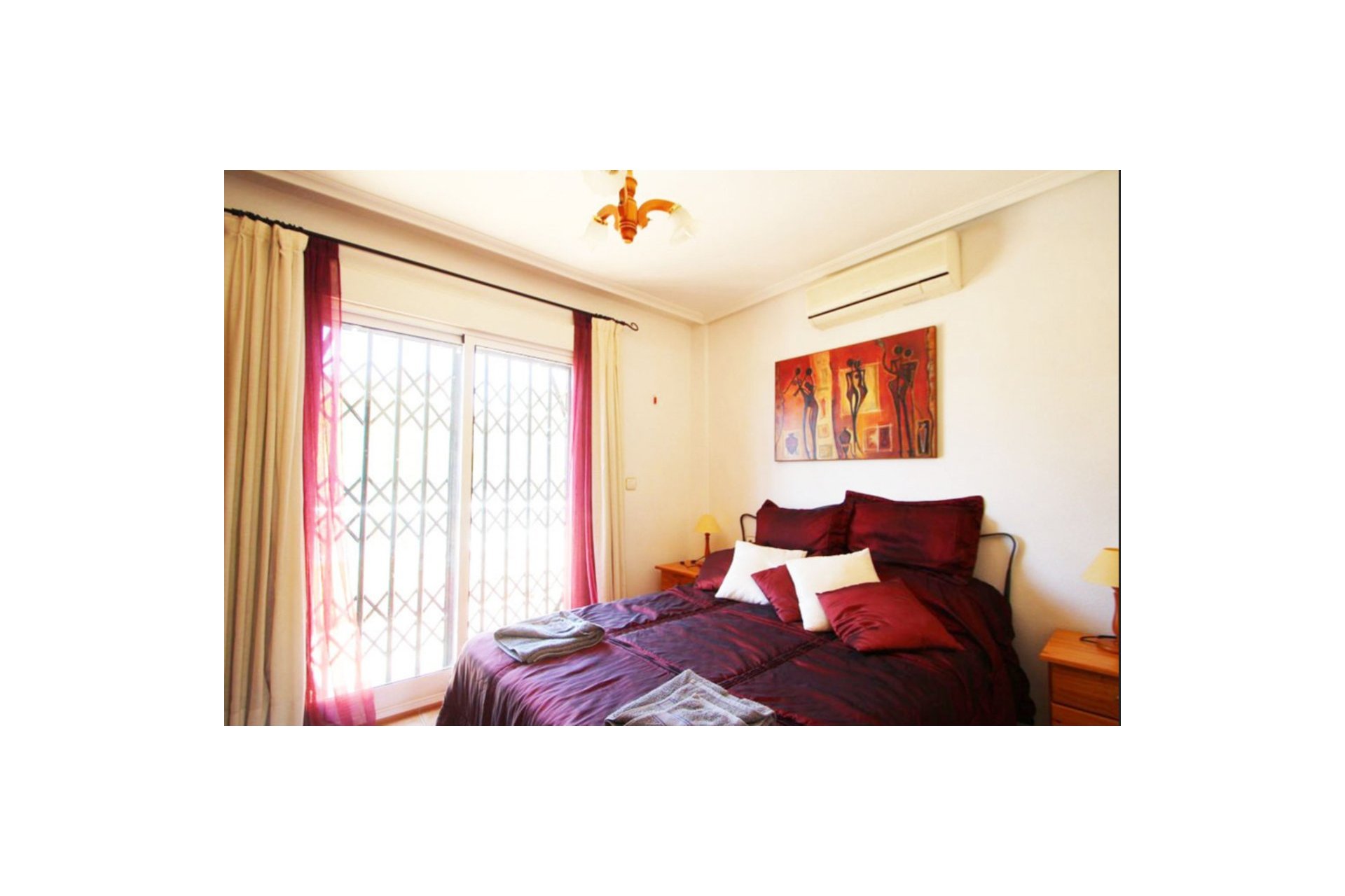 Herverkoop - Villa -
Villamartin - Costa Blanca