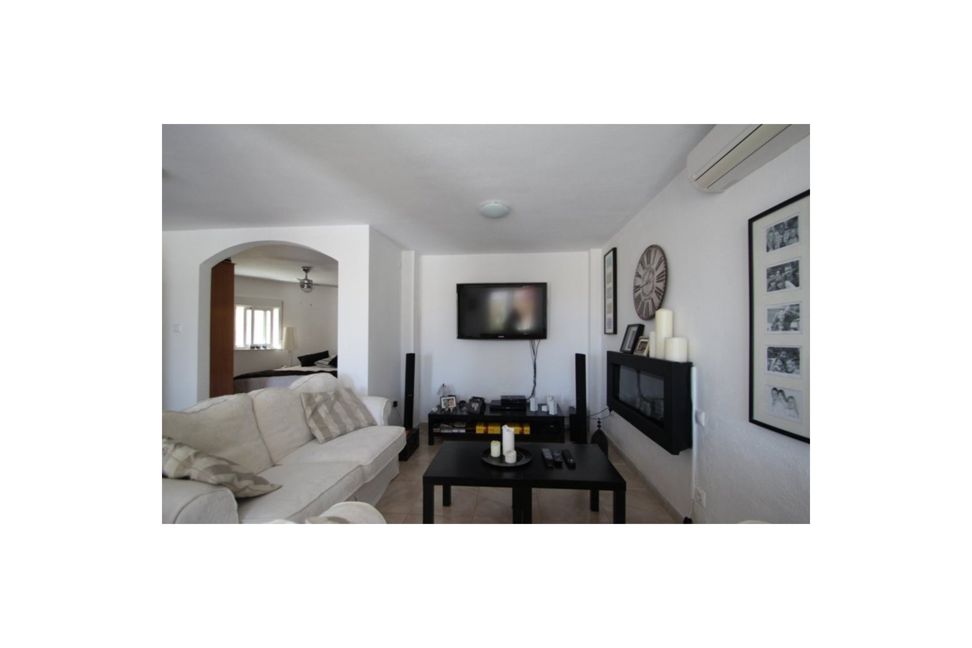 Herverkoop - Villa -
Villamartin - Costa Blanca