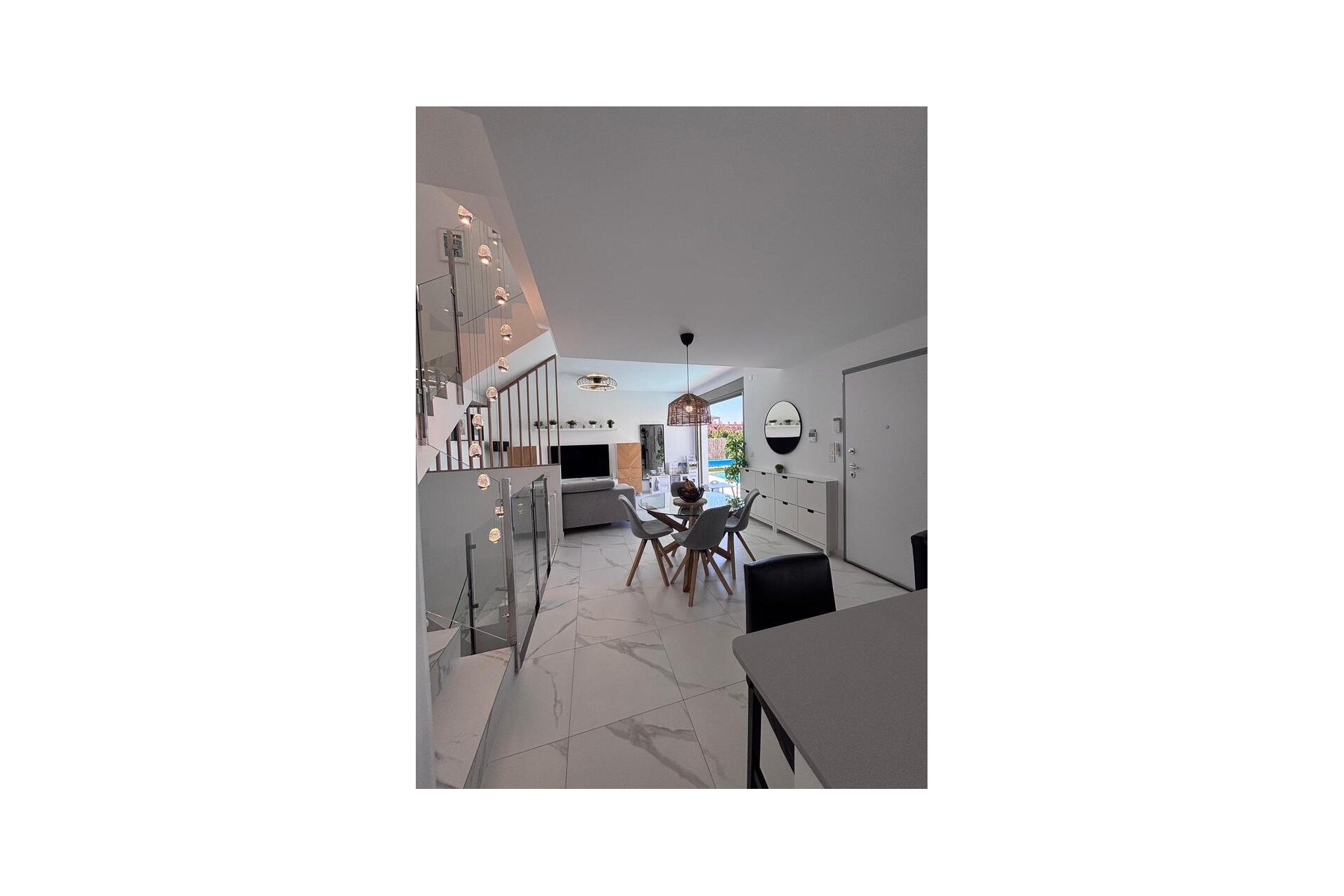 Herverkoop - Villa -
Villamartin - Costa Blanca