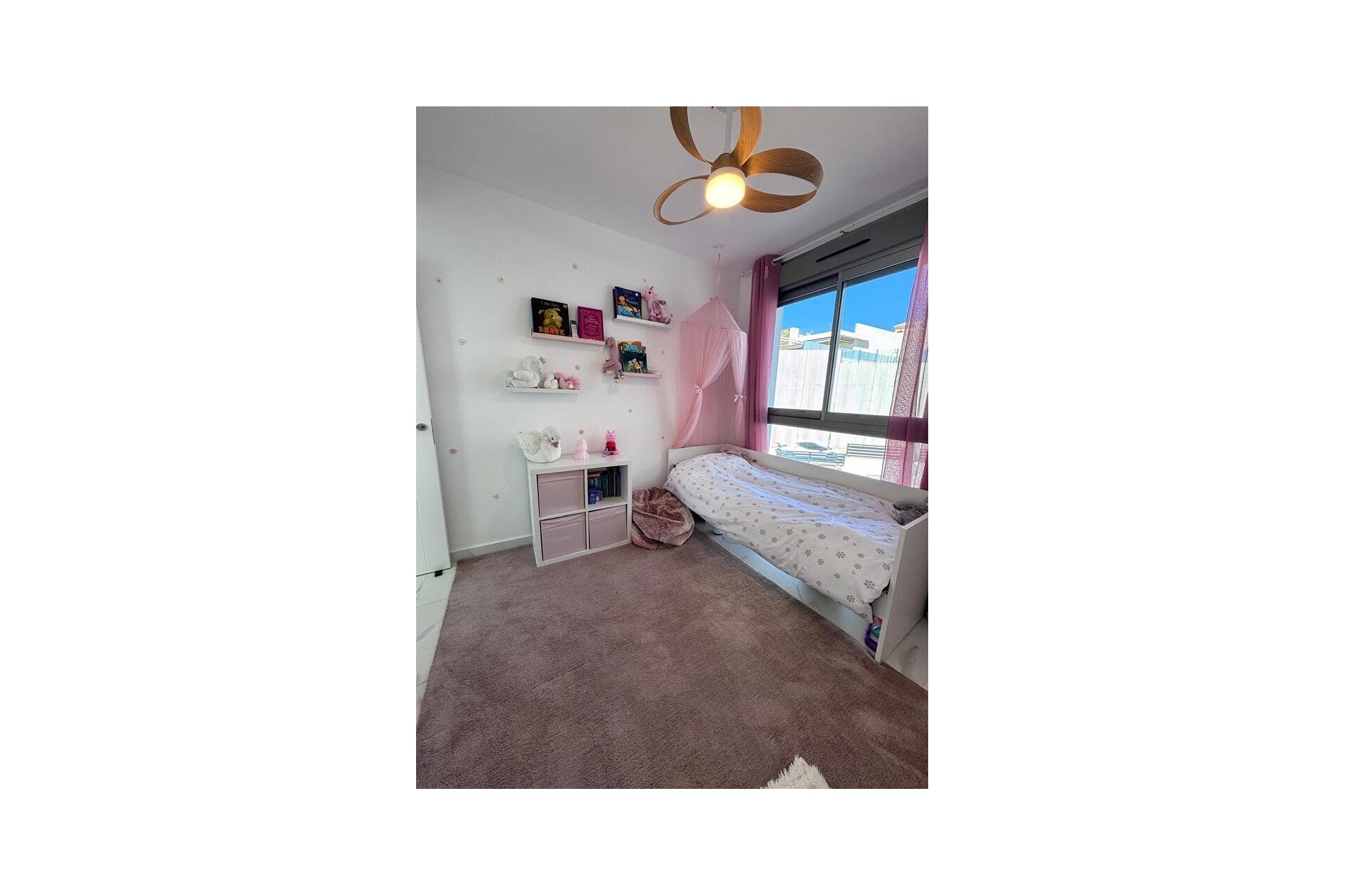 Herverkoop - Villa -
Villamartin - Costa Blanca