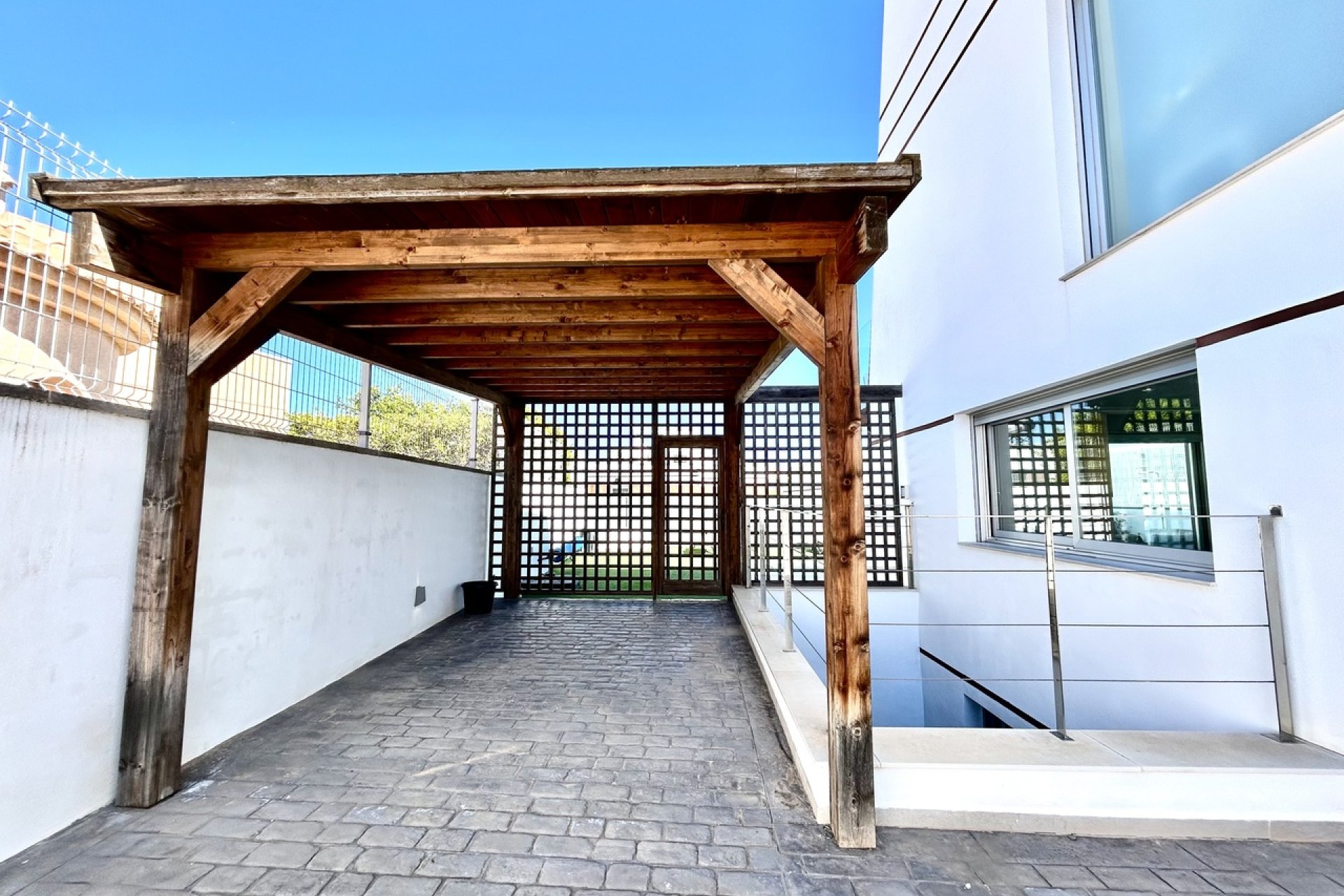 Herverkoop - Villa -
Villamartin - Costa Blanca