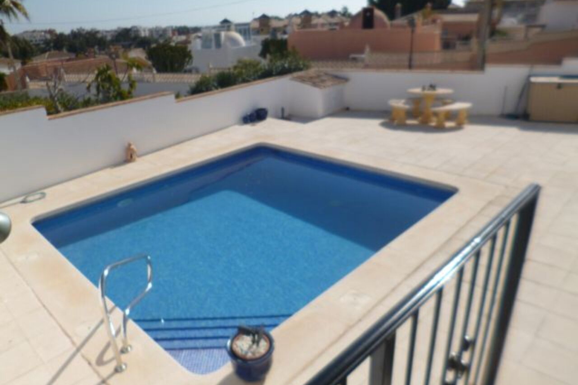 Herverkoop - Villa -
Villamartin - Costa Blanca