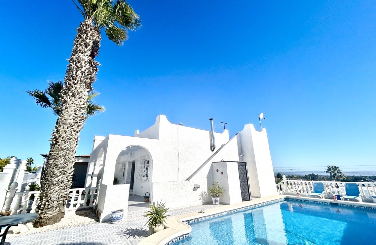 Herverkoop - Villa -
Villamartin - Costa Blanca