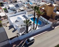Herverkoop - Villa -
Villamartin - Costa Blanca
