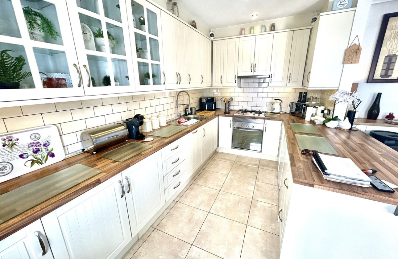 Herverkoop - Villa -
Villamartin - Costa Blanca