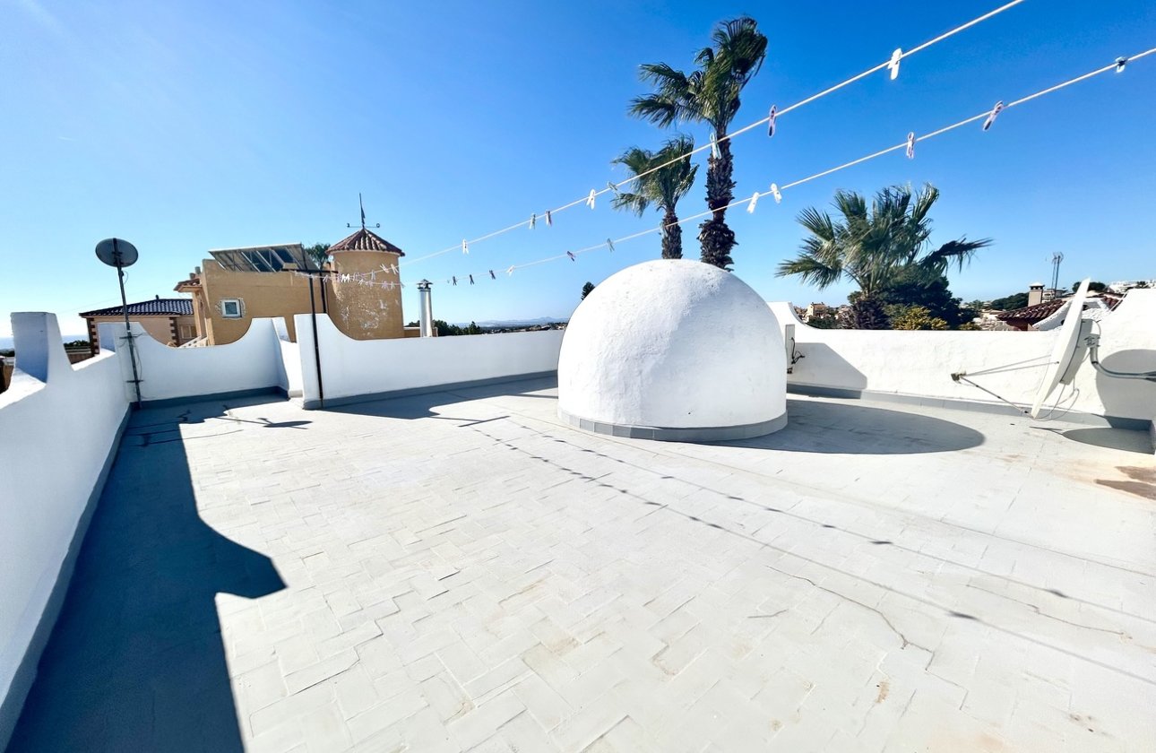 Herverkoop - Villa -
Villamartin - Costa Blanca