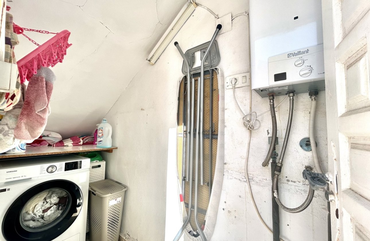 Herverkoop - Villa -
Villamartin - Costa Blanca