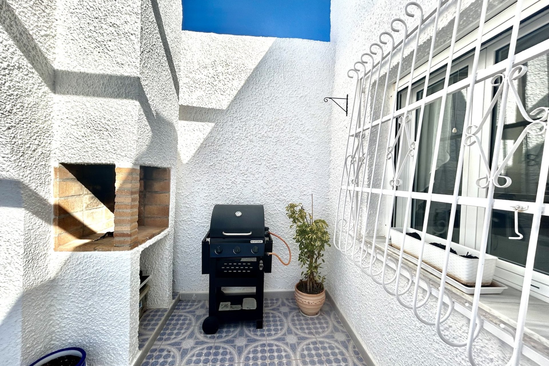 Herverkoop - Villa -
Villamartin - Costa Blanca