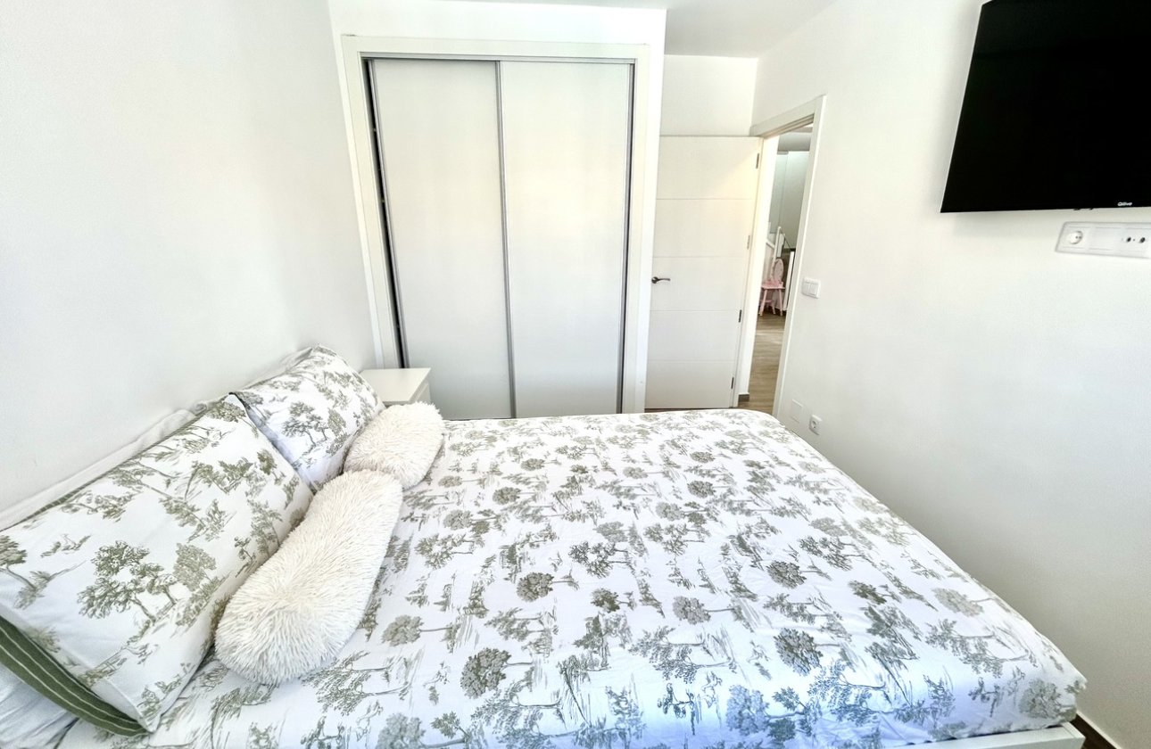 Herverkoop - Villa -
Villamartin - Costa Blanca