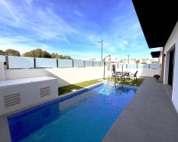 Herverkoop - Villa -
Villamartin - Costa Blanca
