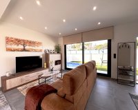Herverkoop - Villa -
Villamartin - Costa Blanca