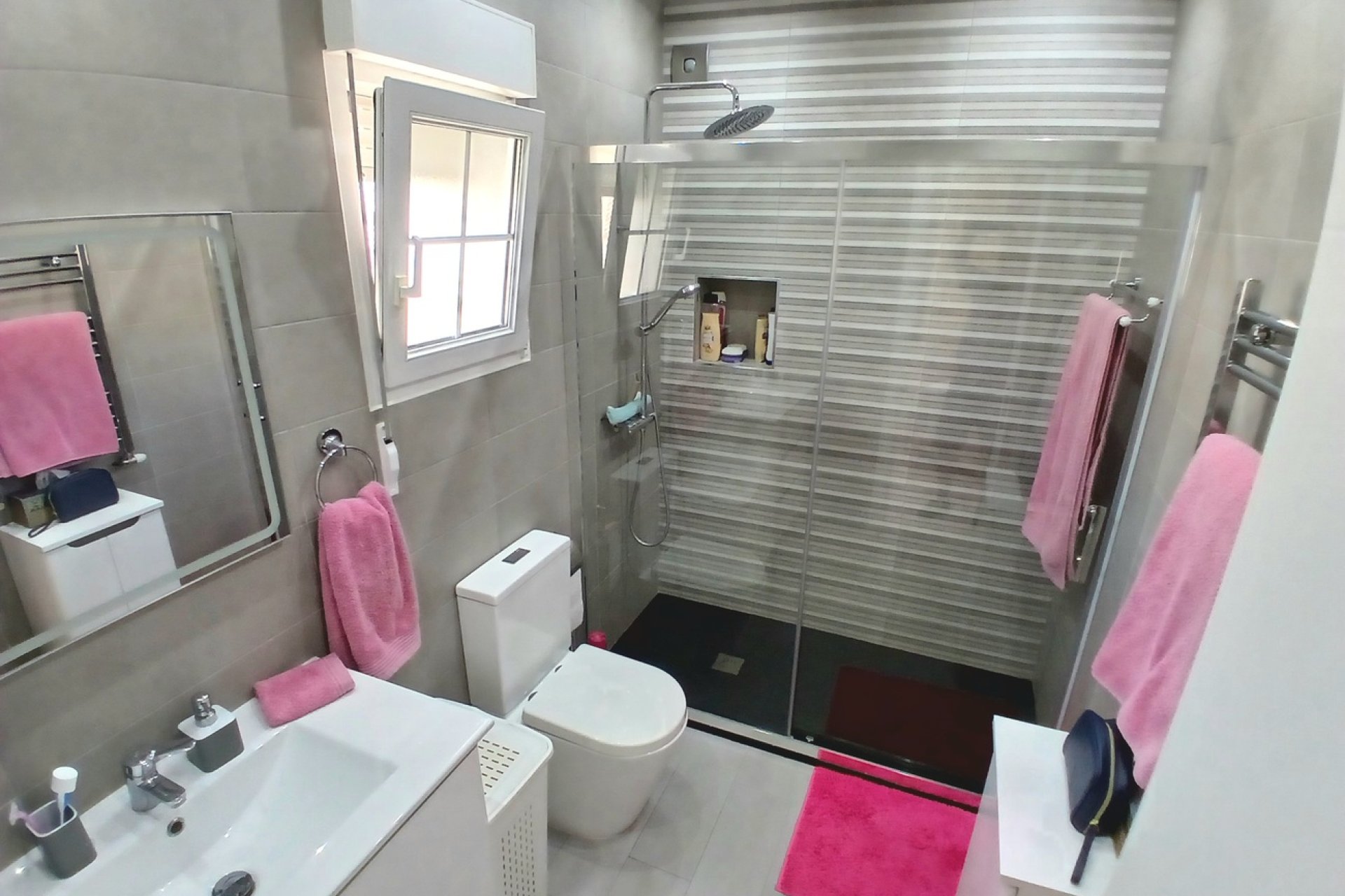 Herverkoop - Villa -
Villamartin - Costa Blanca