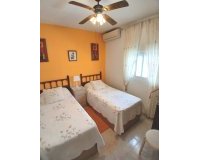 Herverkoop - Villa -
Villamartin - Costa Blanca