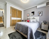 Herverkoop - Villa -
Villamartin - Costa Blanca