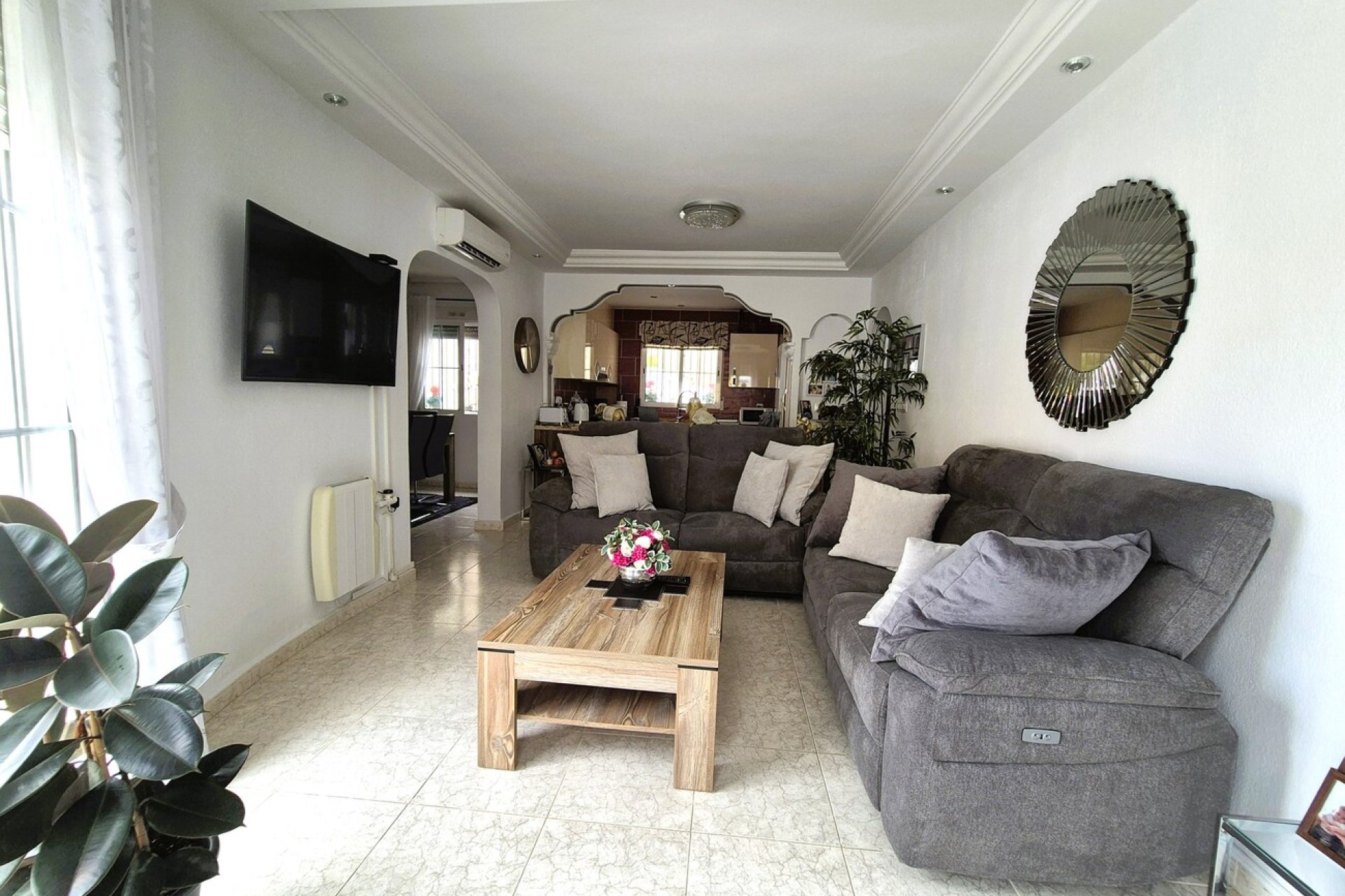 Herverkoop - Villa -
Villamartin - Costa Blanca