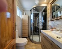 Herverkoop - Villa -
Villamartin - Costa Blanca