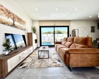 Herverkoop - Villa -
Villamartin - Costa Blanca