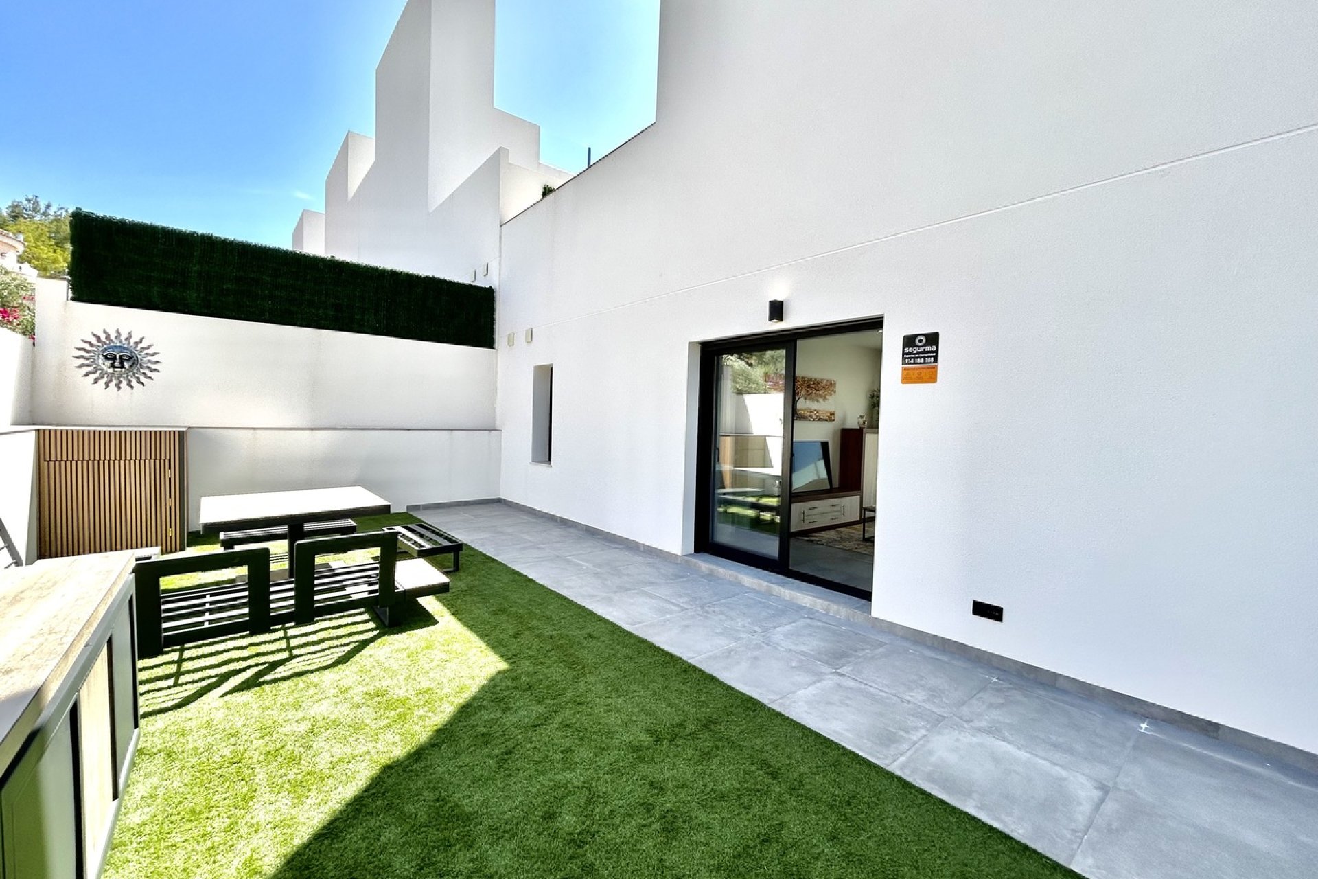 Herverkoop - Villa -
Villamartin - Costa Blanca