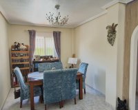 Herverkoop - Villa -
Villamartin - Costa Blanca