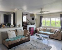 Herverkoop - Villa -
Villamartin - Costa Blanca