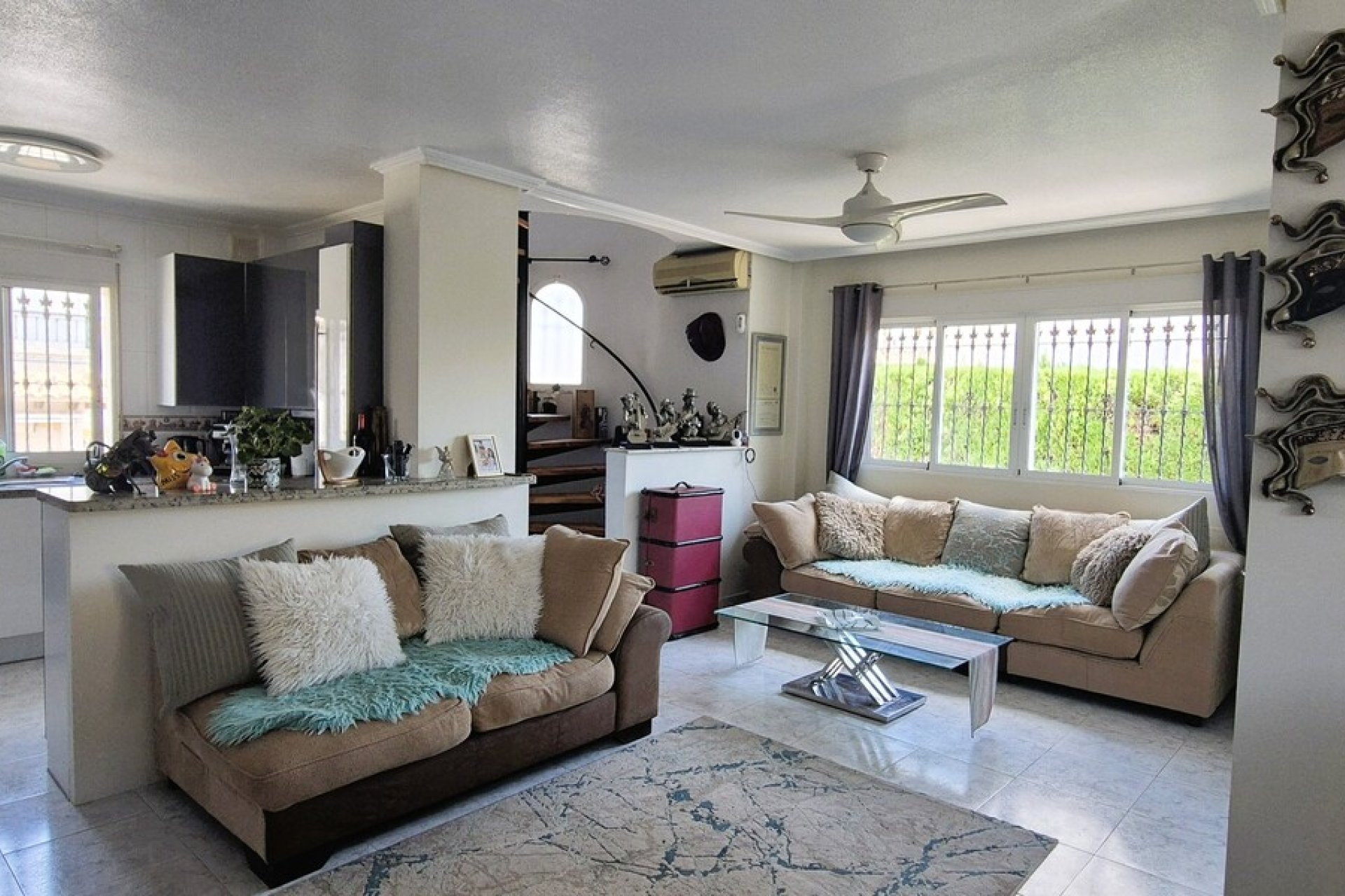 Herverkoop - Villa -
Villamartin - Costa Blanca