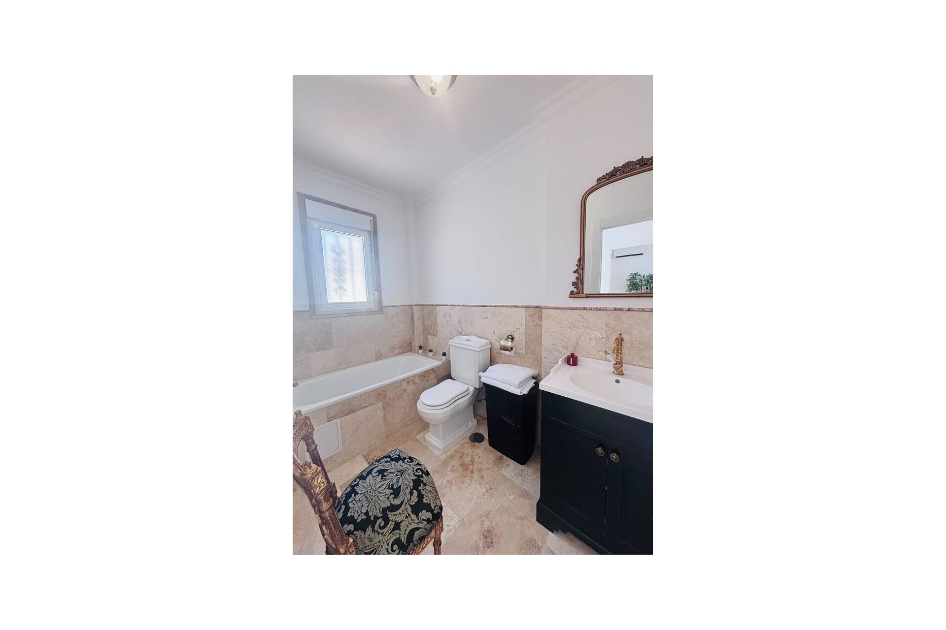Herverkoop - Villa -
Villamartin - Costa Blanca