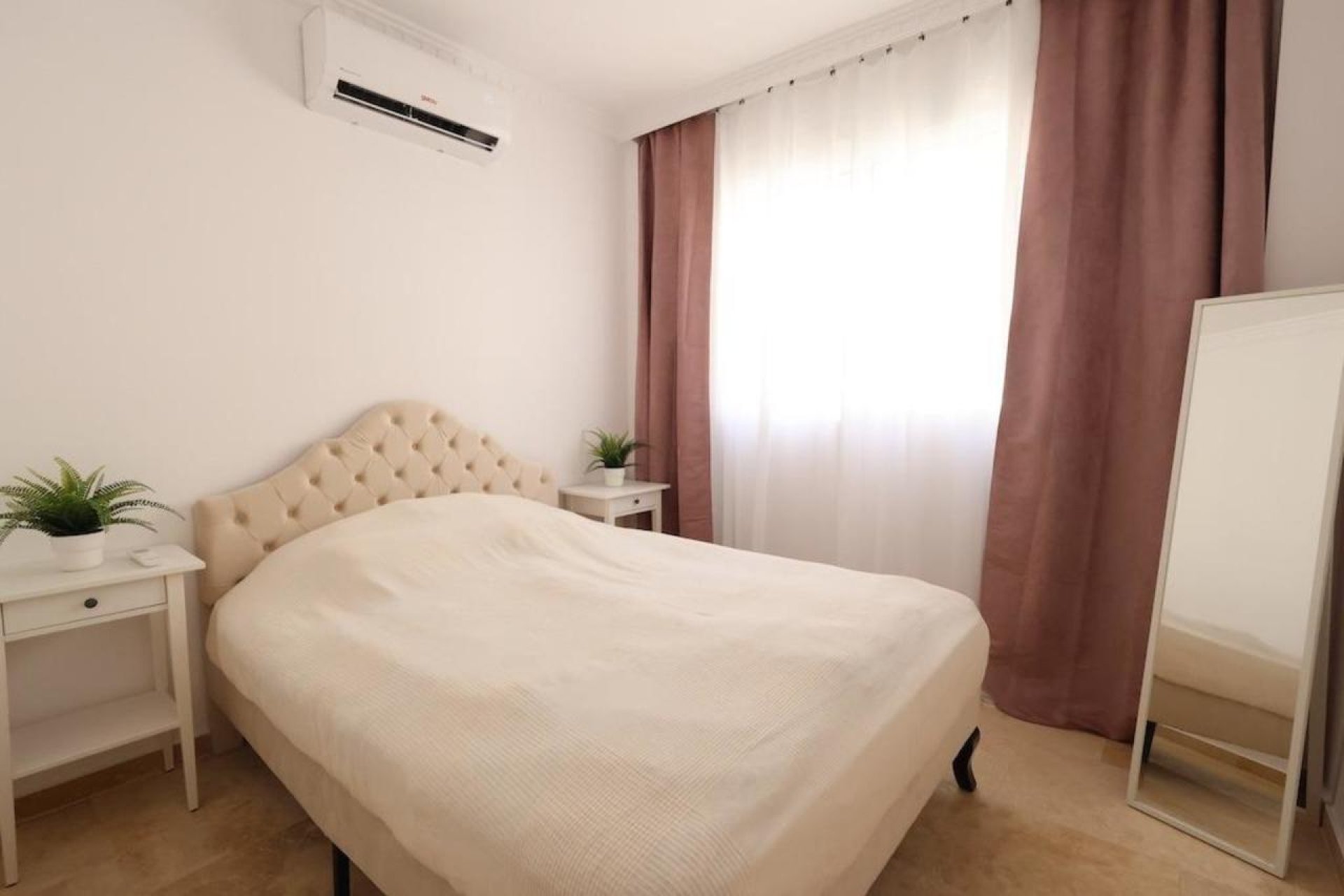 Herverkoop - Villa -
Villamartin - Costa Blanca
