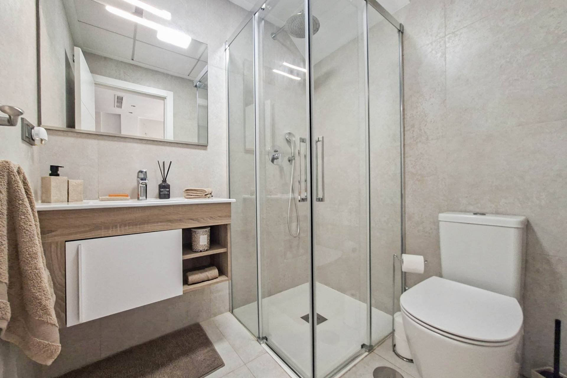 Herverkoop - Villa -
Villamartin - Costa Blanca
