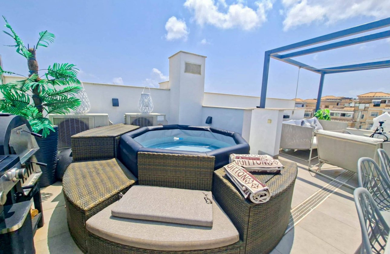 Herverkoop - Villa -
Villamartin - Costa Blanca