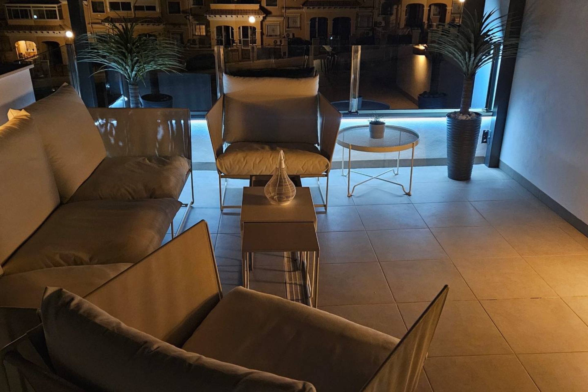 Herverkoop - Villa -
Villamartin - Costa Blanca