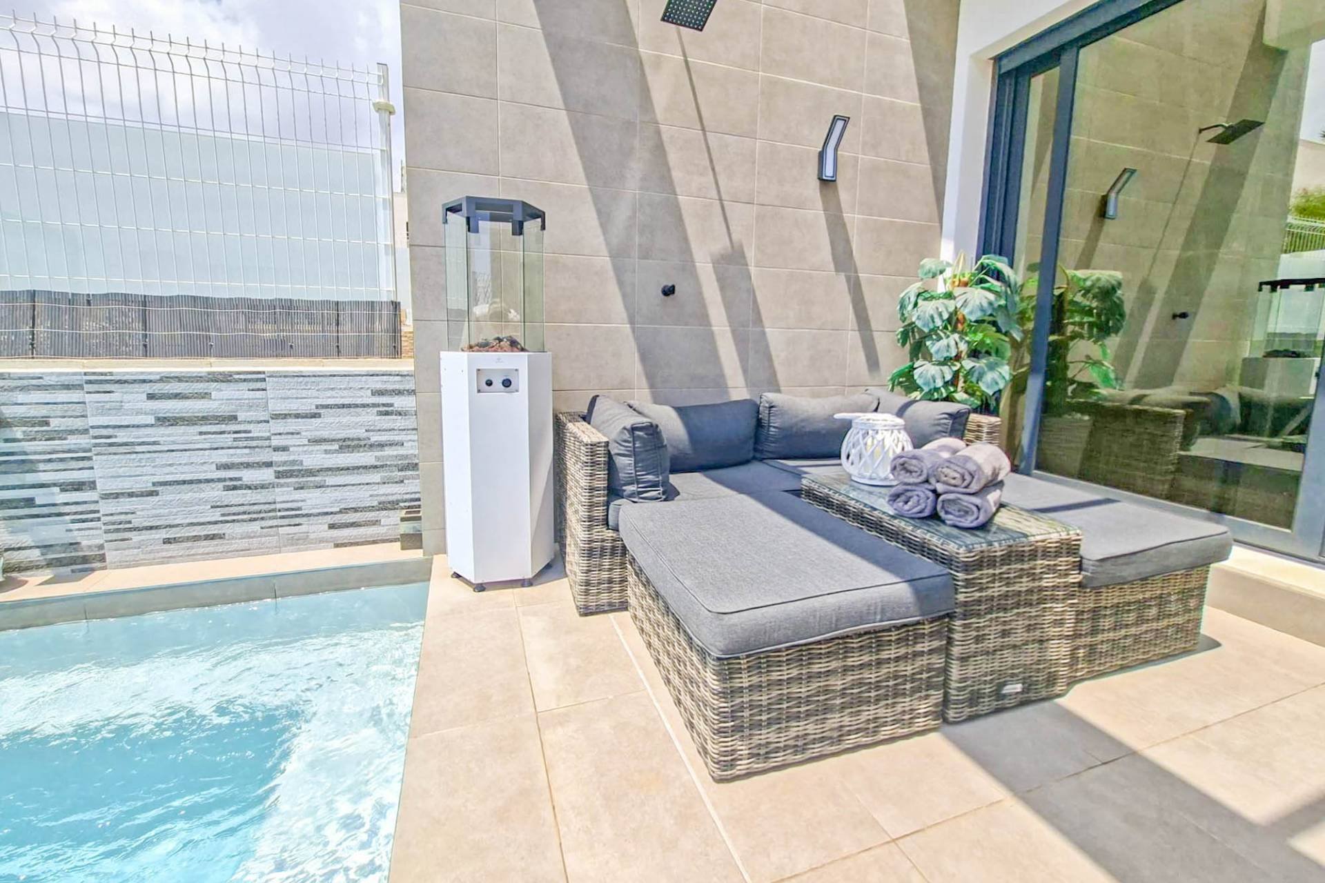 Herverkoop - Villa -
Villamartin - Costa Blanca