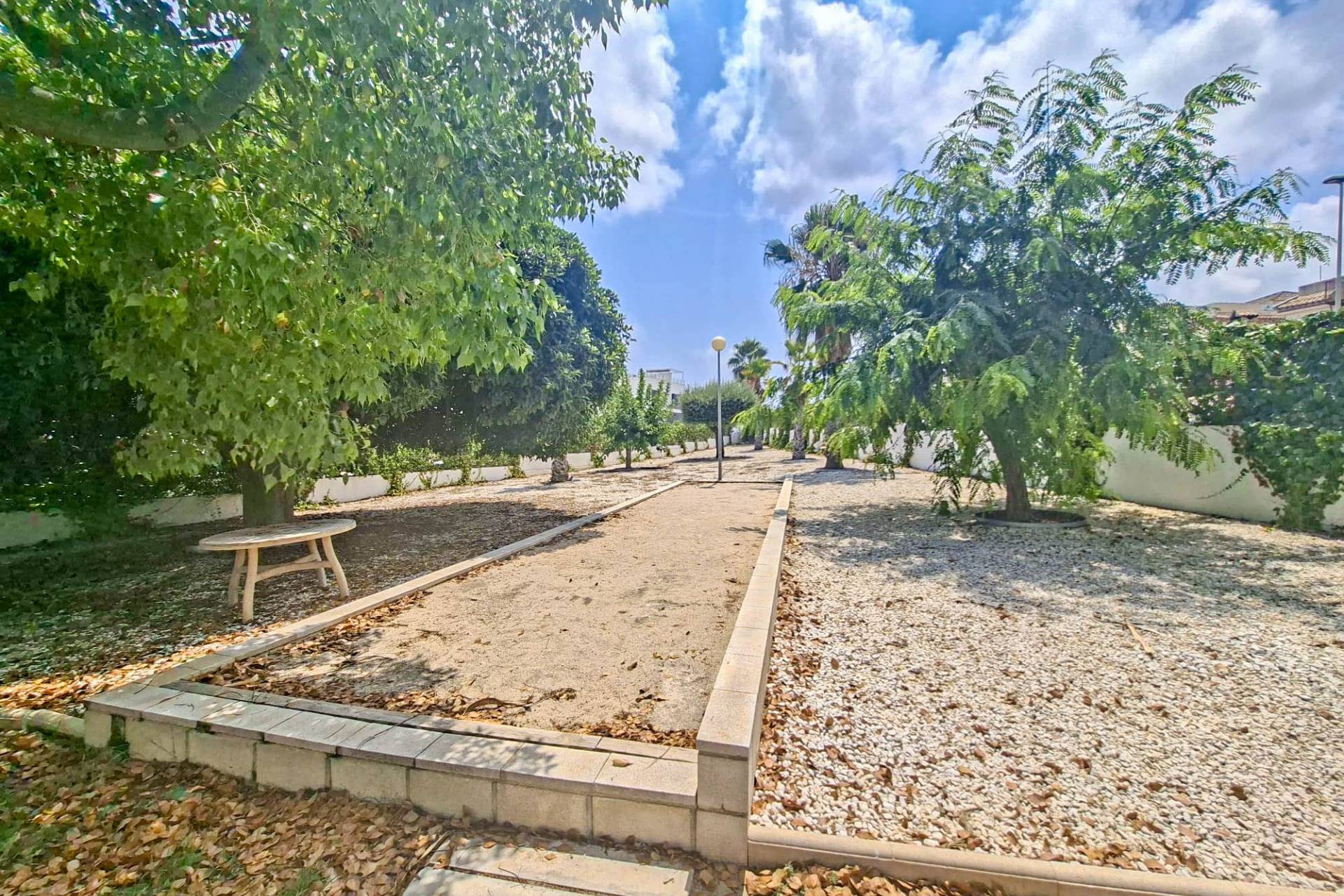 Herverkoop - Villa -
Villamartin - Costa Blanca