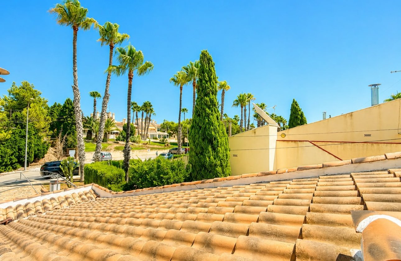 Herverkoop - Villa -
Villamartin - Costa Blanca