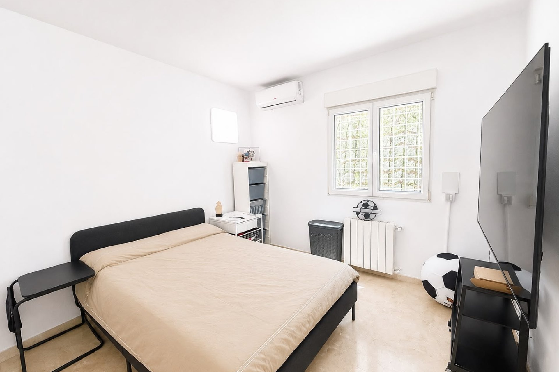 Herverkoop - Villa -
Villamartin - Costa Blanca