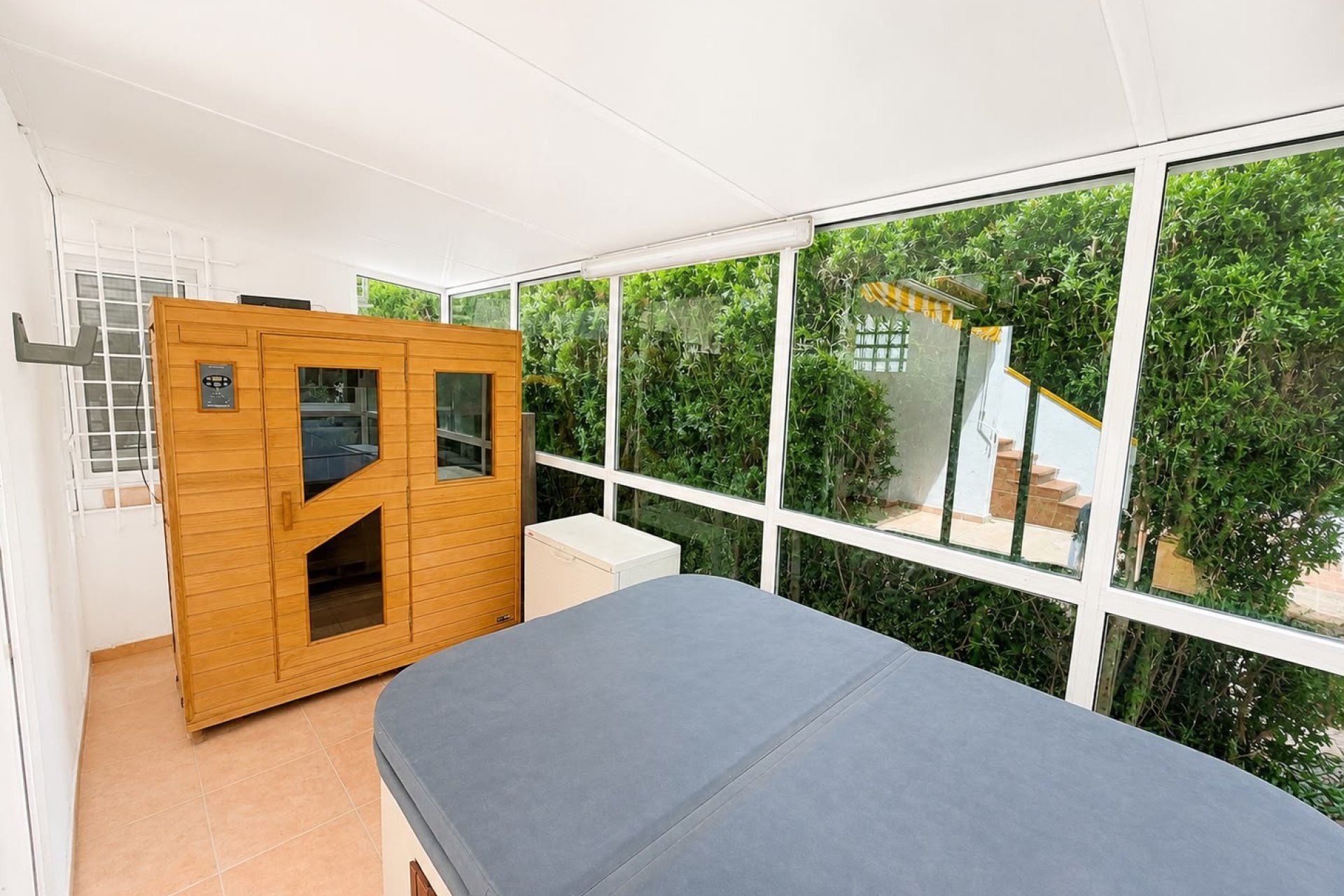 Herverkoop - Villa -
Villamartin - Costa Blanca