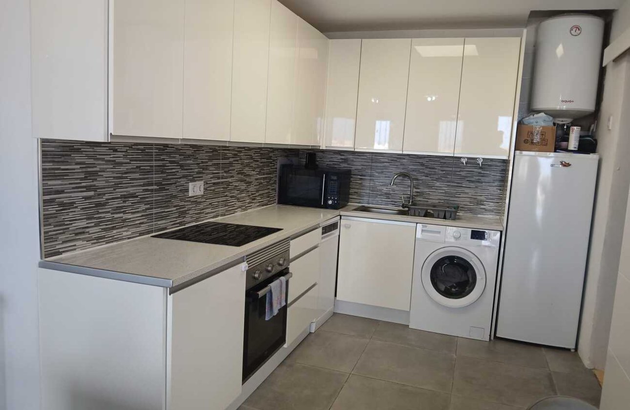 Herverkoop - Villa -
Villamartin - Costa Blanca