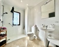 Herverkoop - Villa -
Villamartin - Costa Blanca