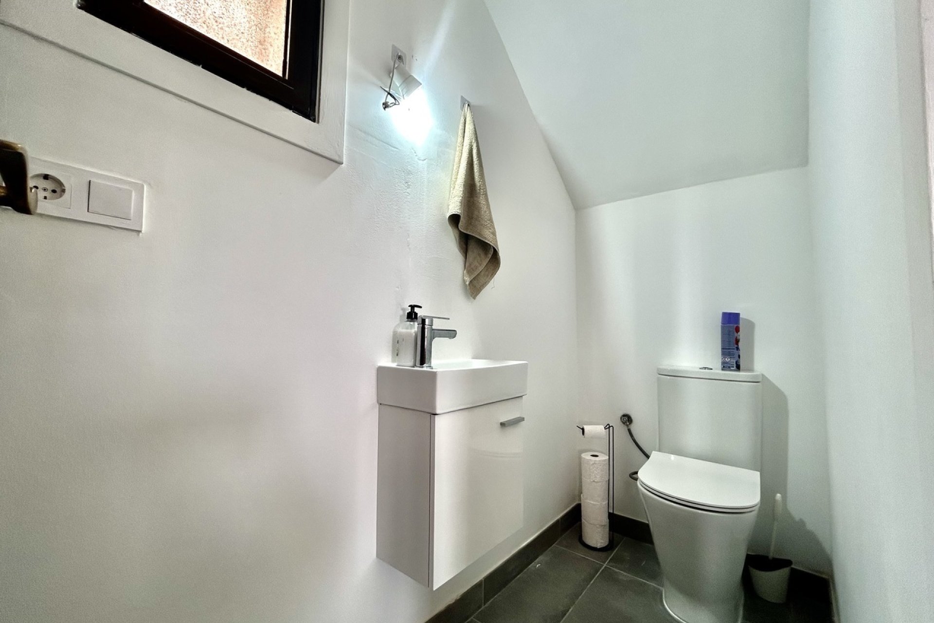 Herverkoop - Villa -
Villamartin - Costa Blanca