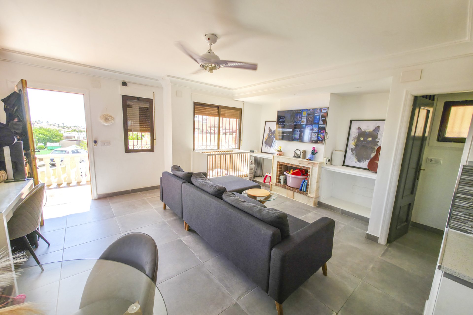 Herverkoop - Villa -
Villamartin - Costa Blanca