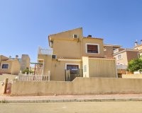 Herverkoop - Villa -
Villamartin - Costa Blanca