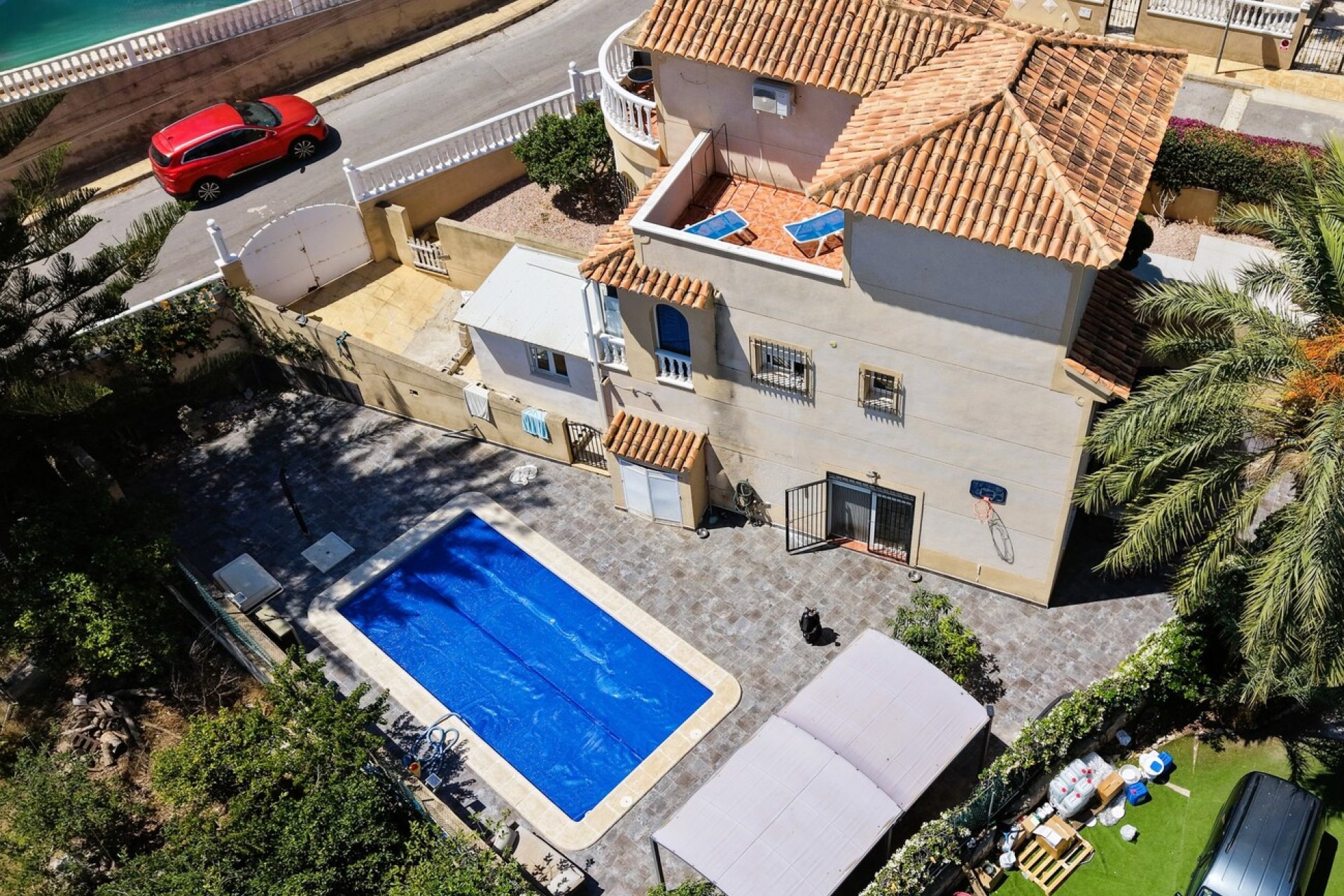 Herverkoop - Villa -
Villamartin - Costa Blanca