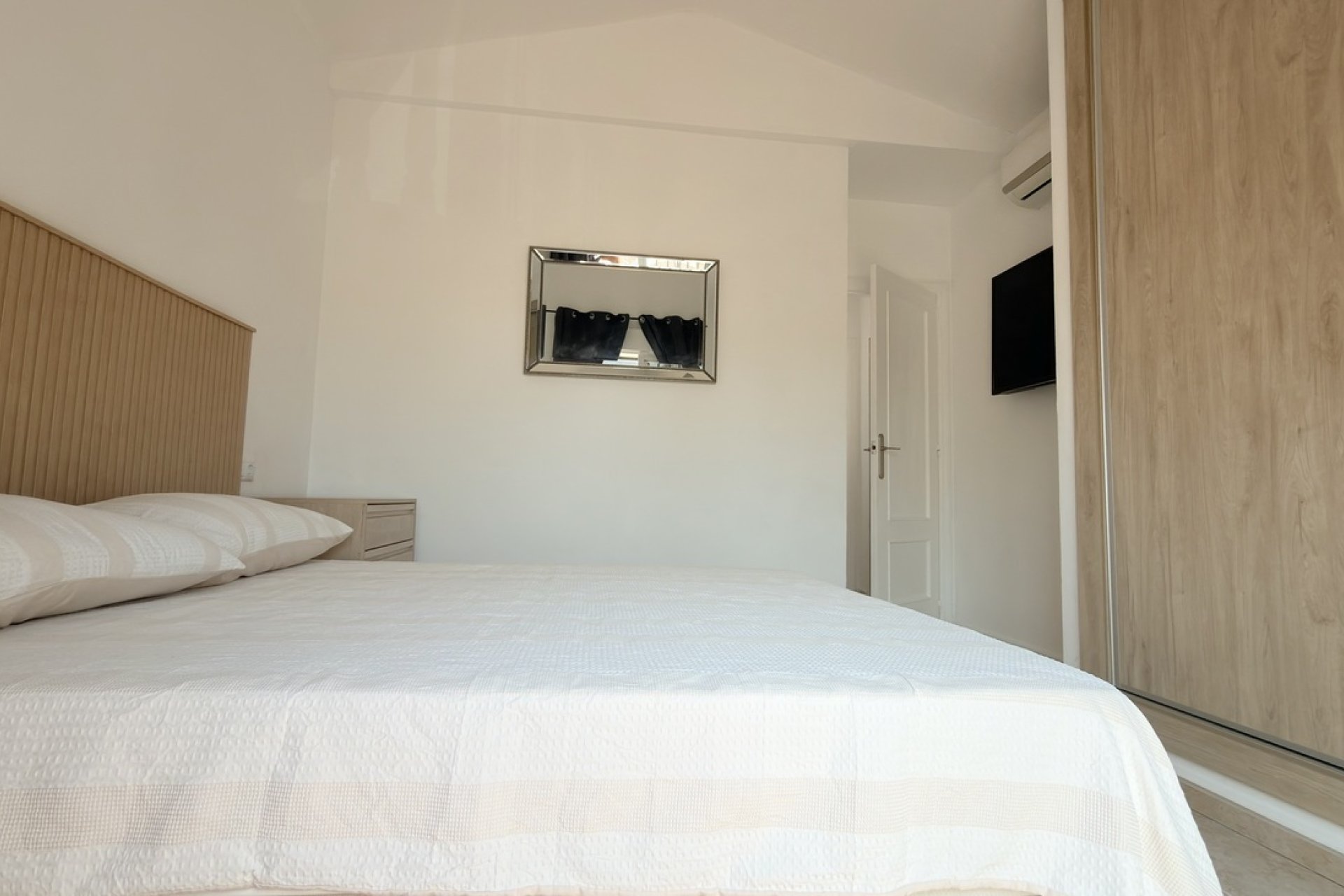 Herverkoop - Villa -
Villamartin - Costa Blanca