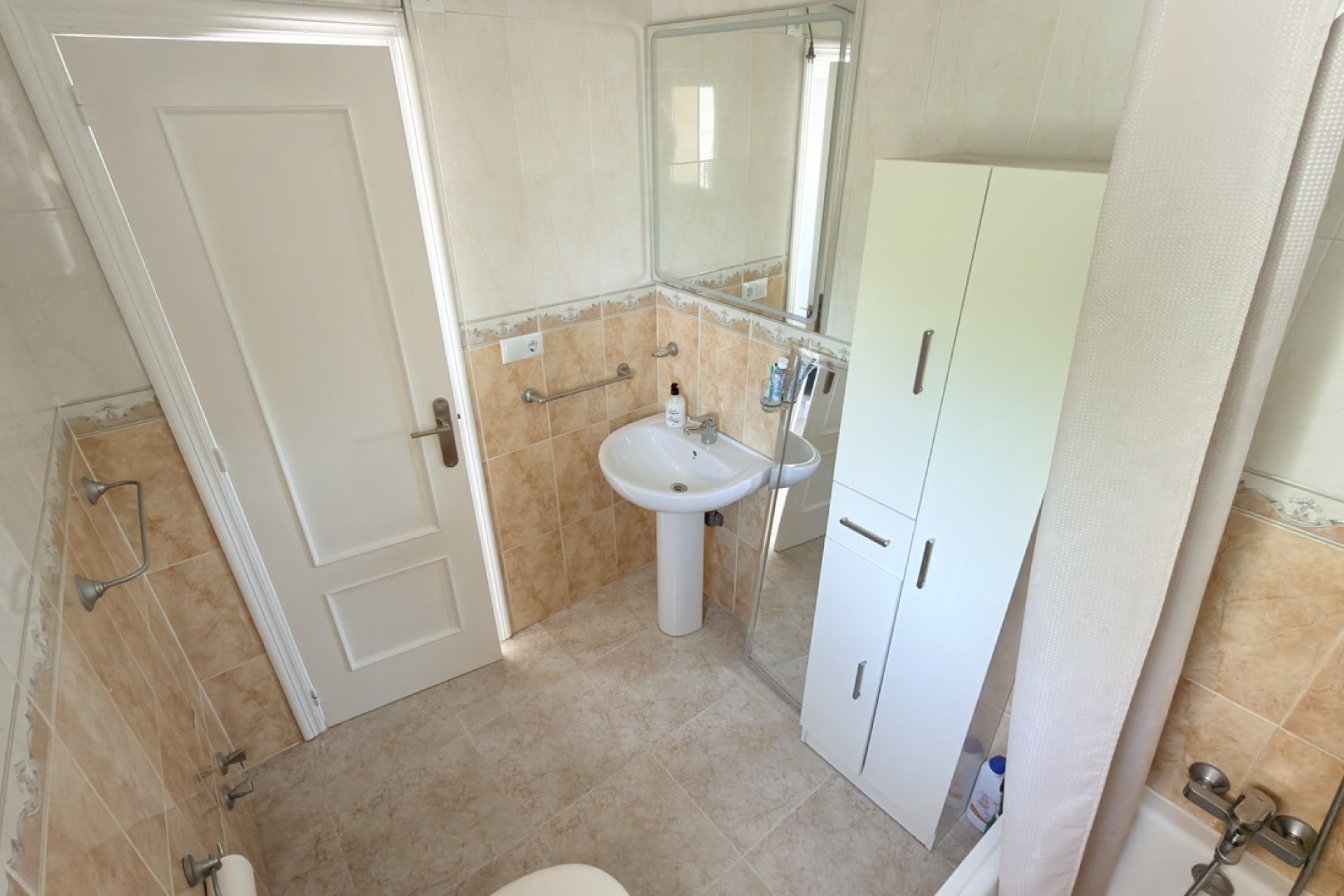 Herverkoop - Villa -
Villamartin - Costa Blanca