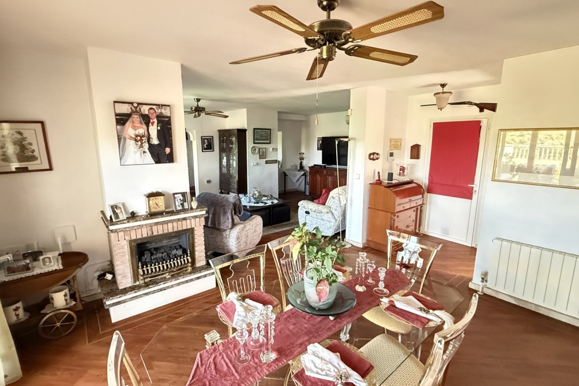 Herverkoop - Villa -
Villamartin - Costa Blanca