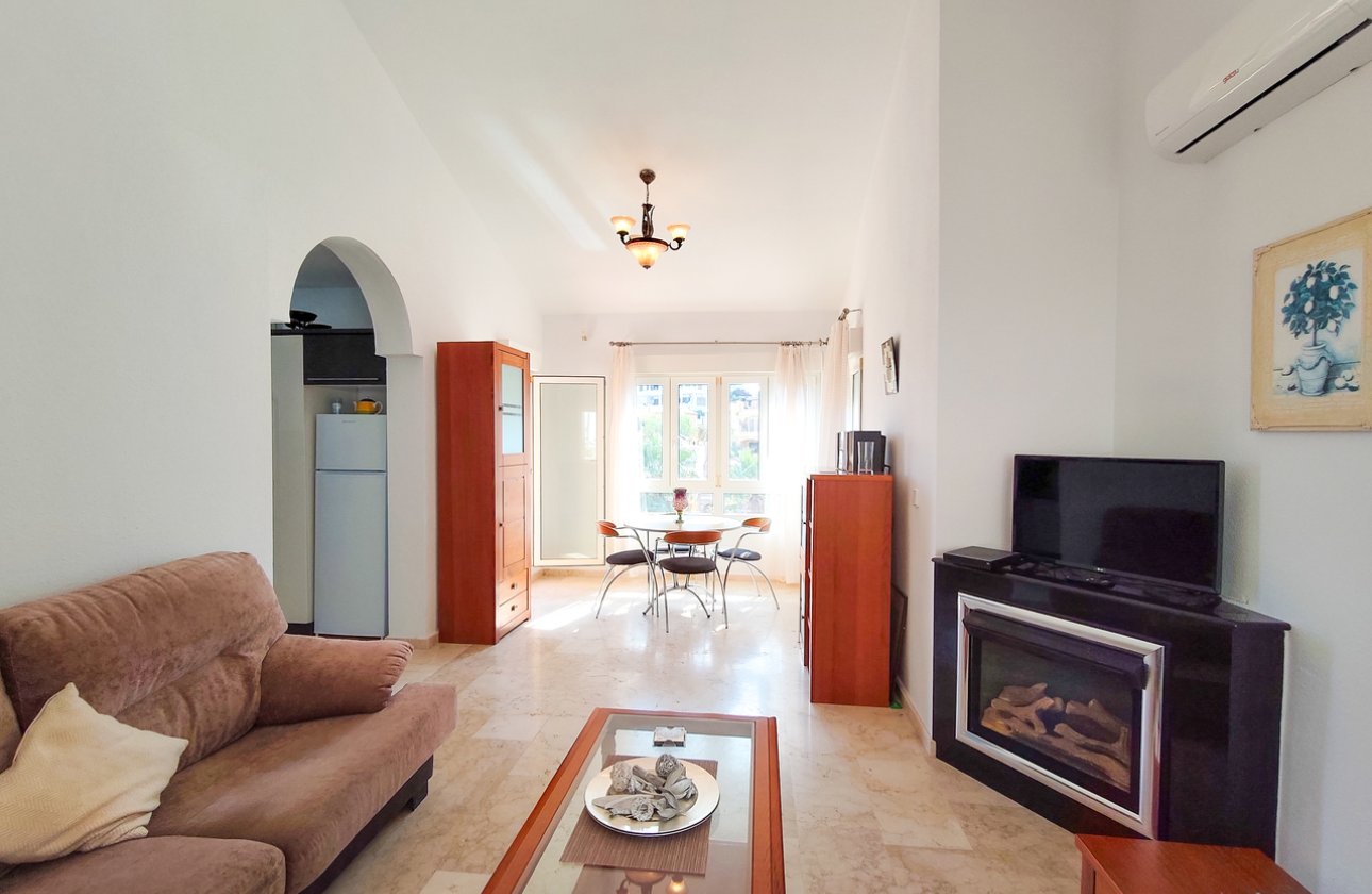 Herverkoop - Villa -
Villamartin - Costa Blanca