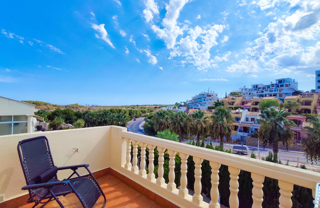 Herverkoop - Villa -
Villamartin - Costa Blanca