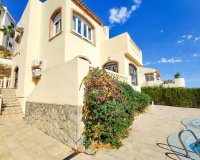 Herverkoop - Villa -
Villamartin - Costa Blanca
