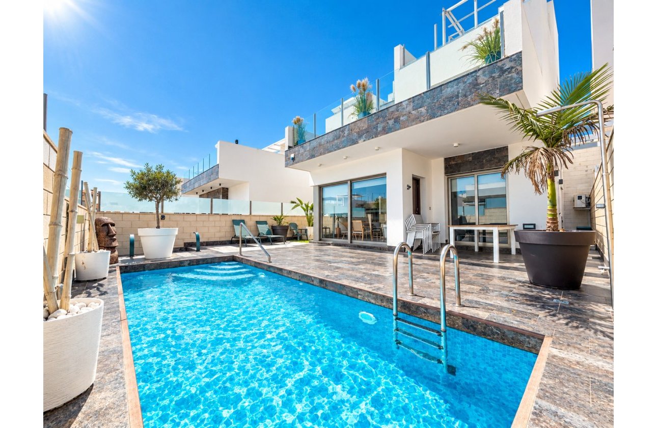 Herverkoop - Villa -
Villamartin - Costa Blanca