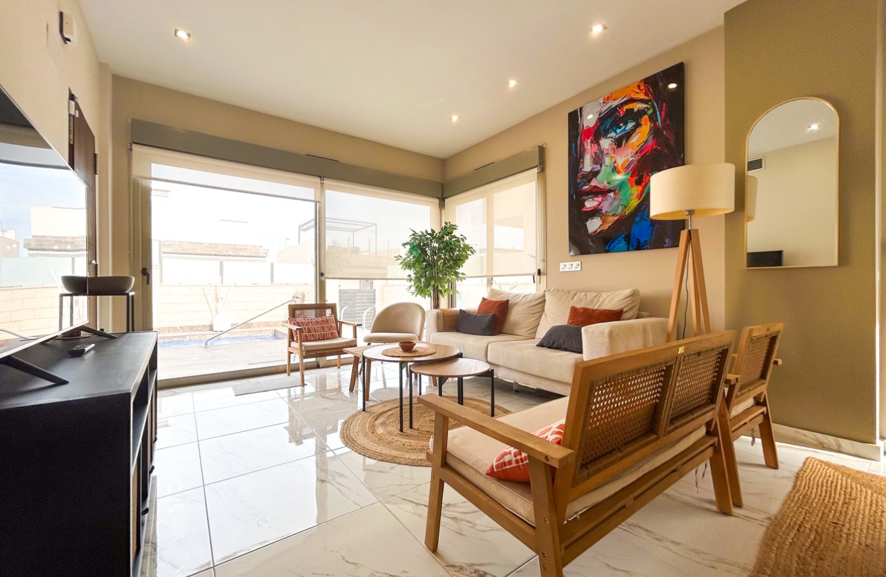 Herverkoop - Villa -
Villamartin - Costa Blanca